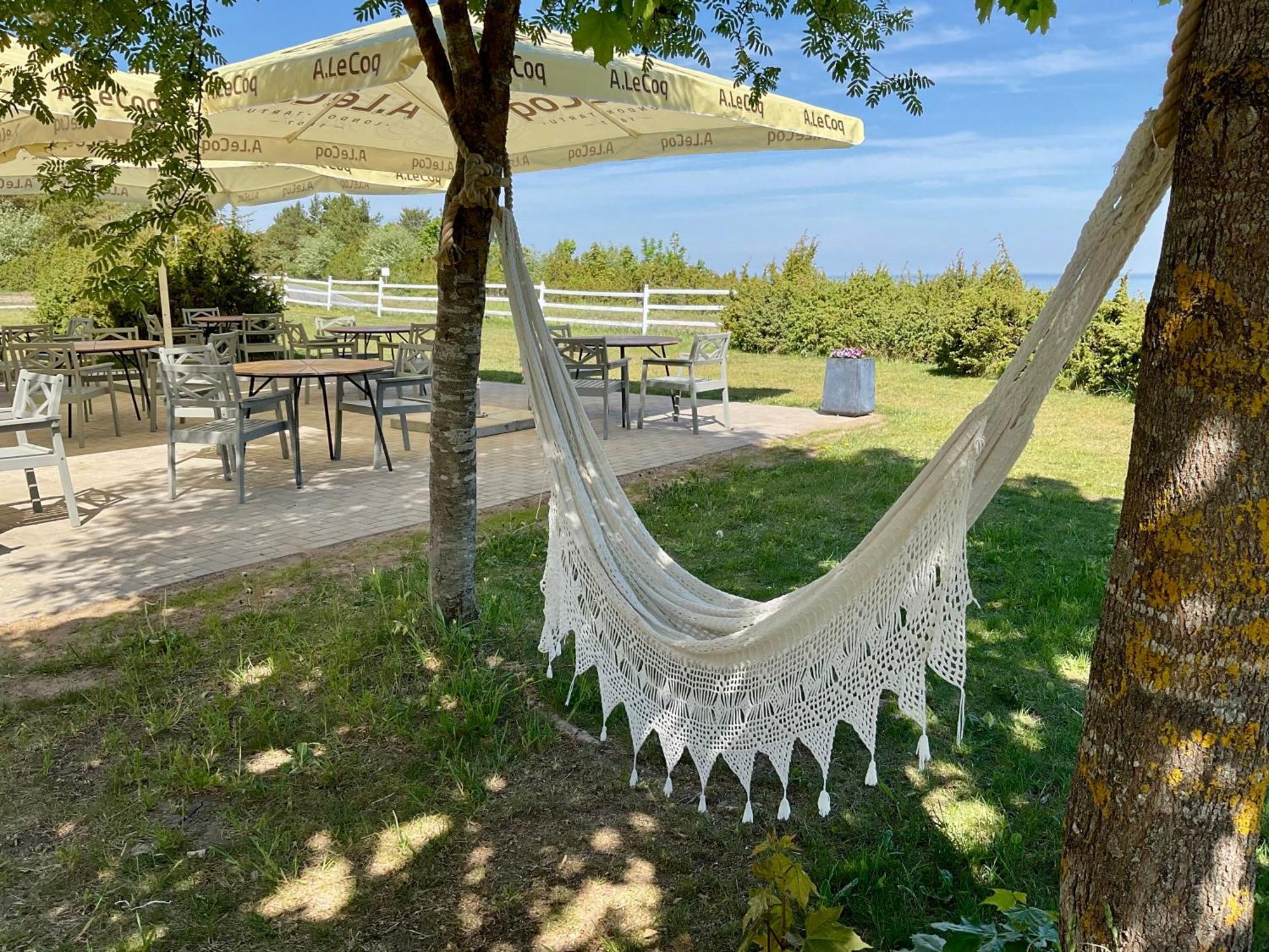 Kliff Butiik Majutus & Restoran Panga Exterior foto